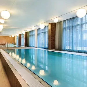 **** Apartahotel Adina Dinamarca