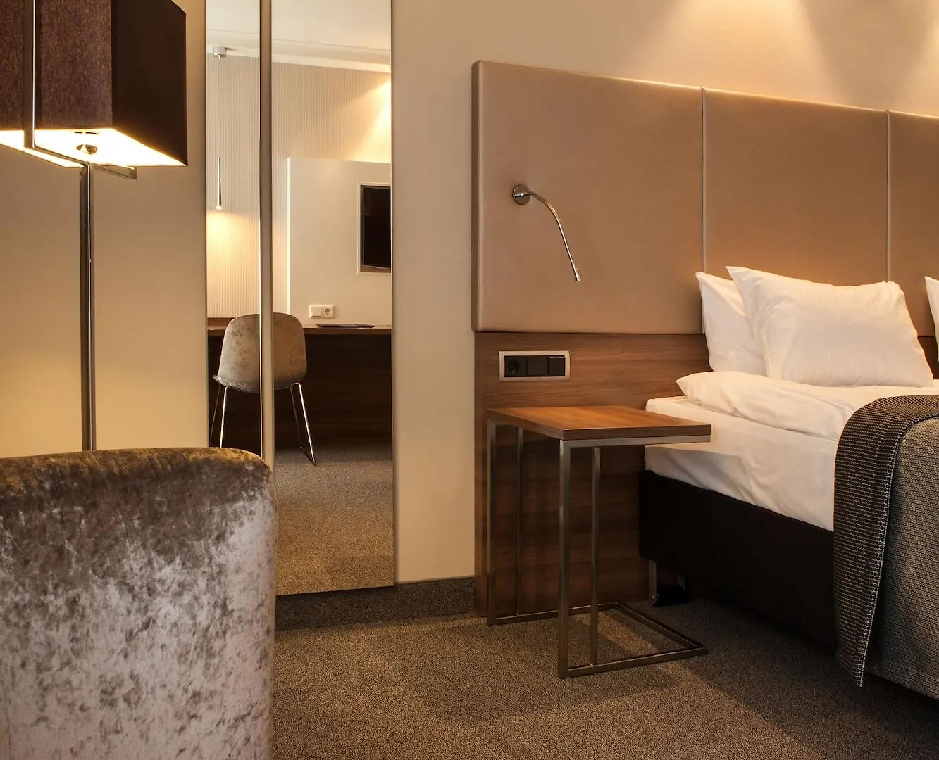 Hotel Erzgiesserei Europe Мюнхен 4*,