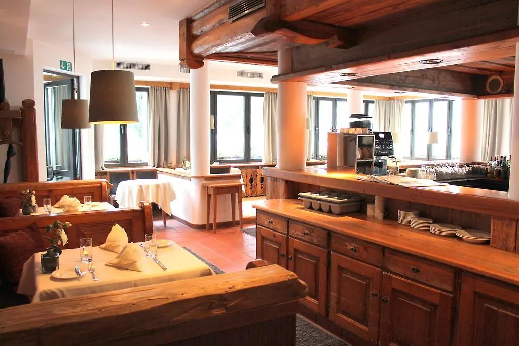 Hotel Erzgiesserei Europe Мюнхен 4*,  Германия
